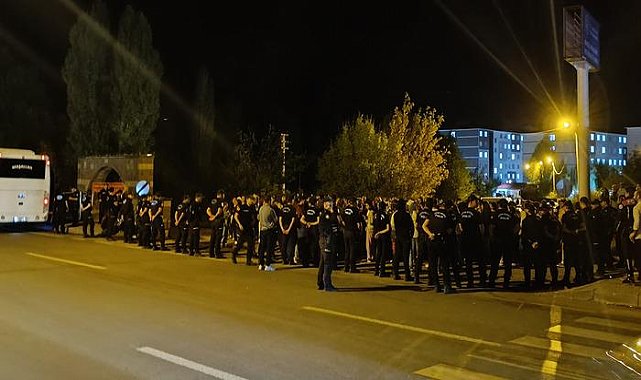 Bingöl'de kahreden olay! Evin hayatını kaybetti, öğrenciler tepki gösterdi