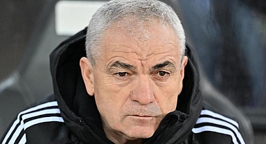 Rıza Çalımbay'dan Beşiktaş açıklaması: Saygı çerçevesinde olmadı